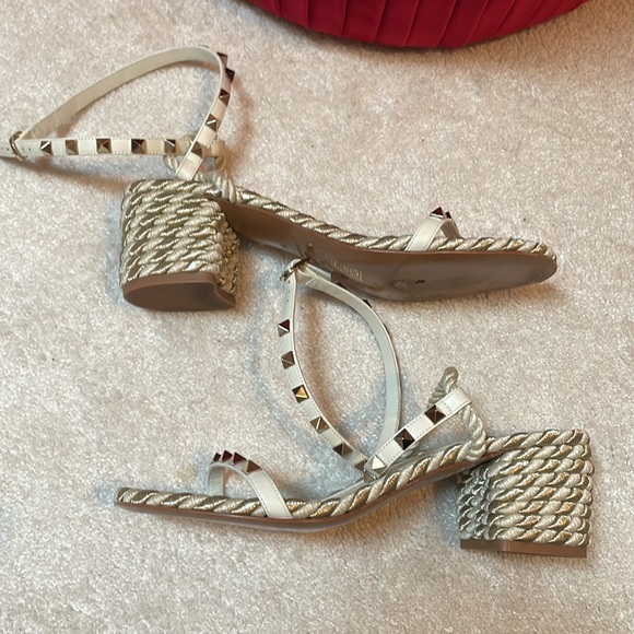 Valentino Rock Studded Espadrilles/Sandals - Picture 14 of 16